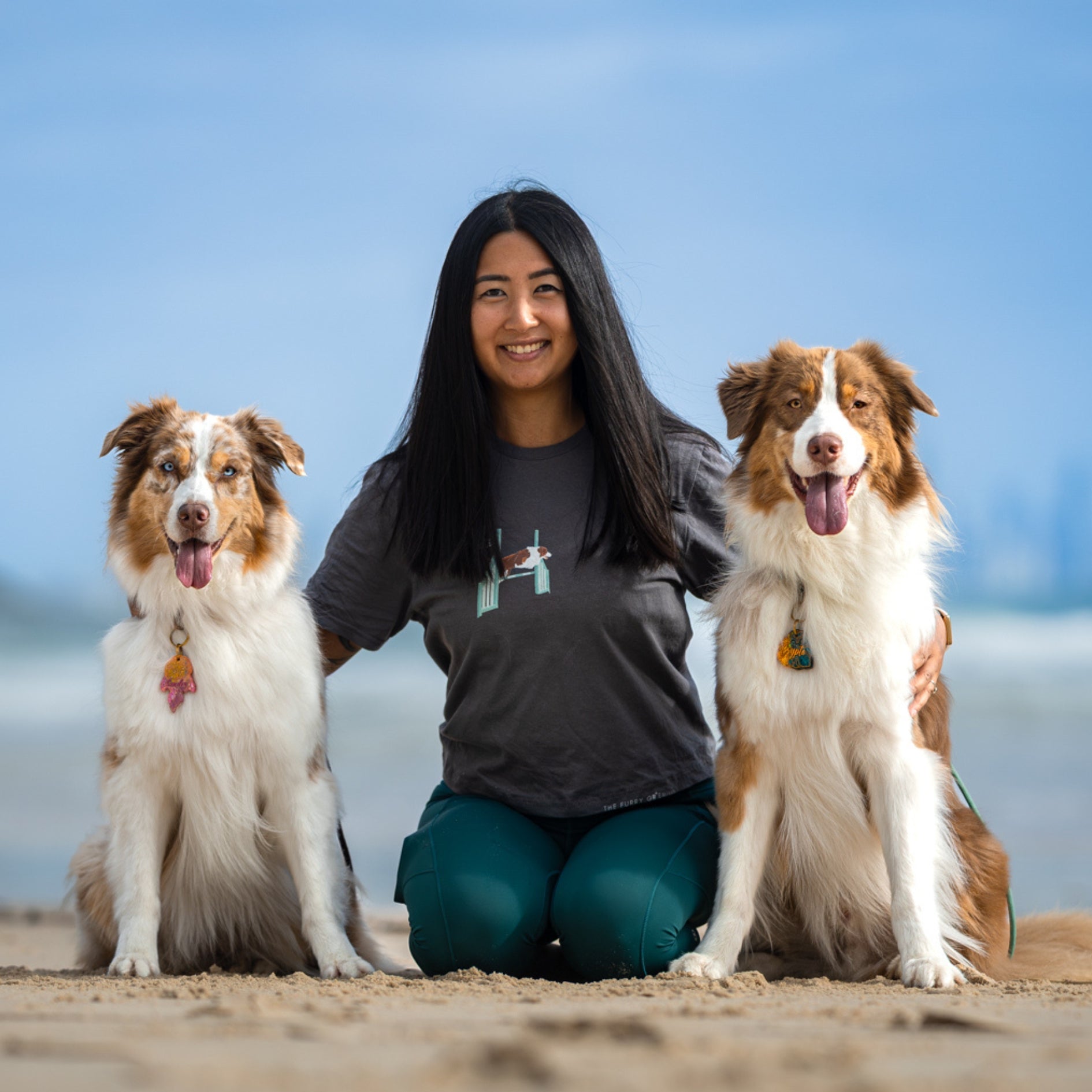 LIMITED EDITION Your Dog on a Tee – Colour Portrait Edition (Tee + digital drawing file)