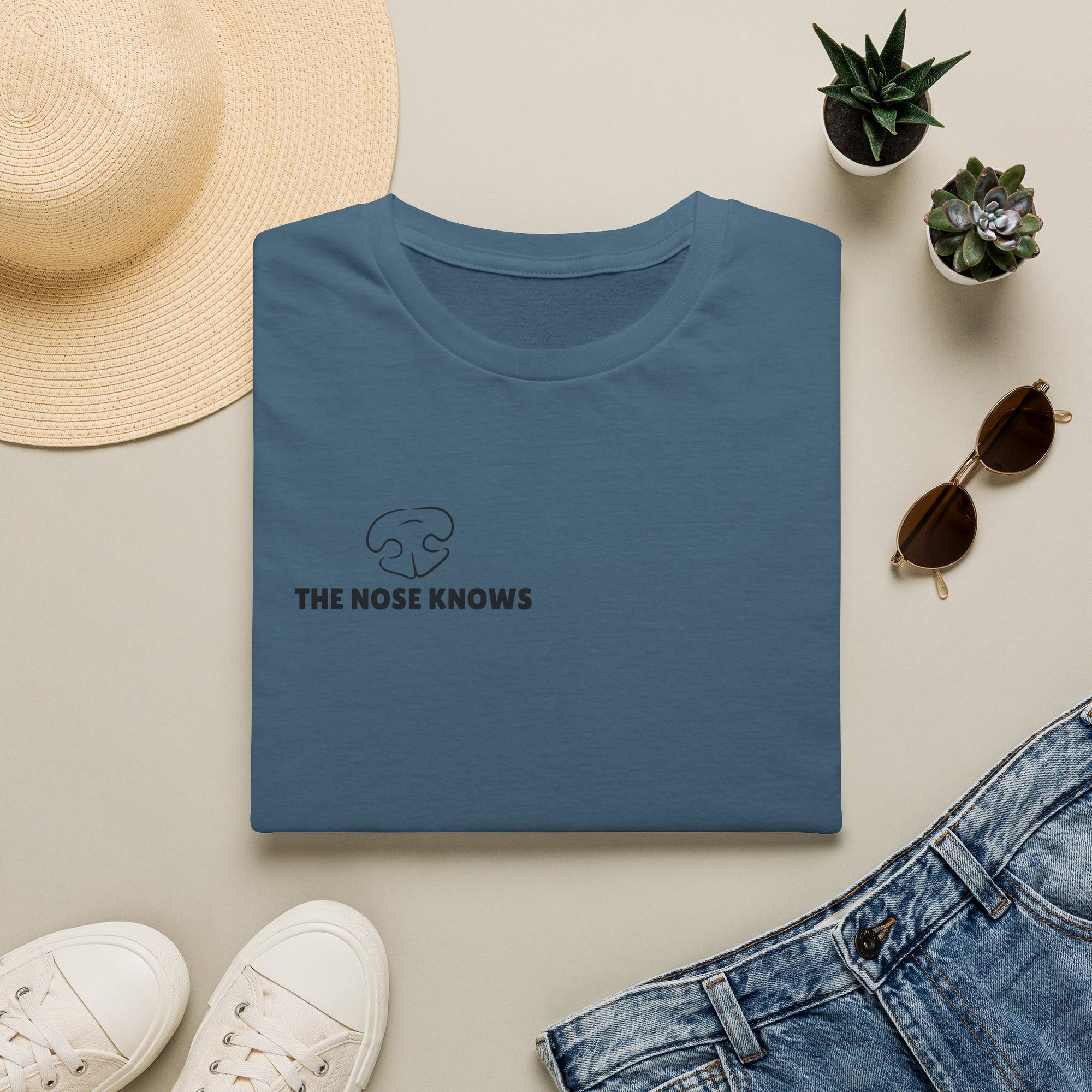 The Nose Knows Doggy Lady Special - Tee